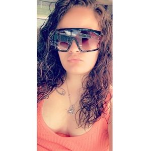 Meet your Posher, Brittanie